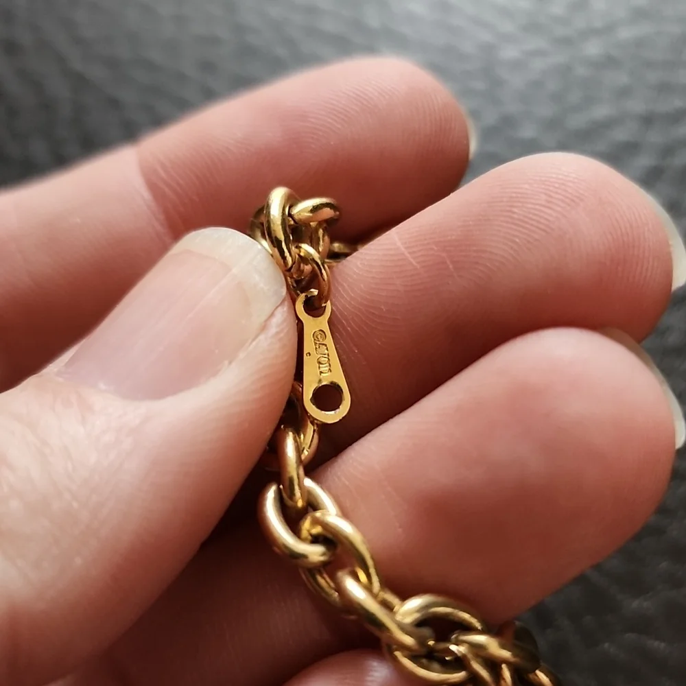 Avon charm bracelet - Picture 6 of 7